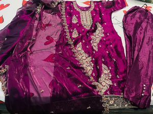 Elegant Embroidered Kurta Set