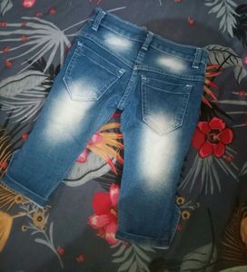 Ripped Denim Capris