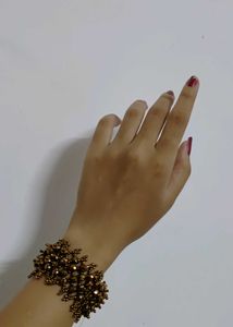 BEADED HANDMADE BRACELET