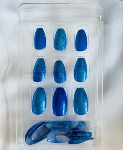 Blue Nail Set