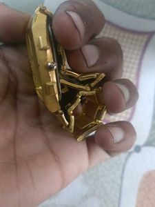 Moris Quartz Watch