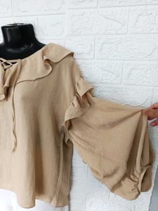 Korean  Ruffled  Top