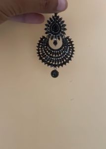 Black Jewelry Set