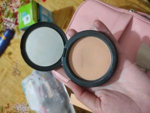 Maybelline Fit Me Compact