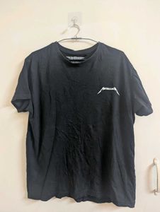Metallica Graphic Tee