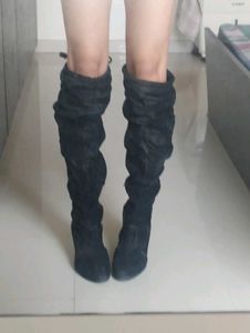 SSS Suede Knee High Black Boots