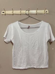 Basic White Crop Top
