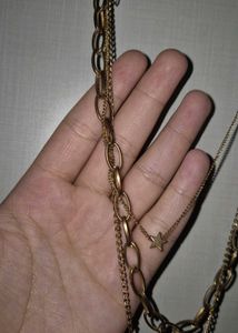 🔒✨ Triple Layered Charm Necklace