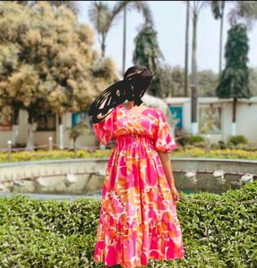 Zwerlon Floral Maxi Dress