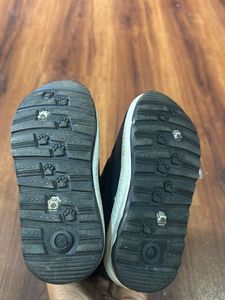 Snow boots for 1-3.5yrs old kid size 26