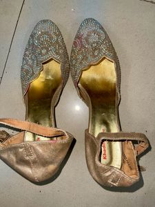 Pointed Heels Golden 👠