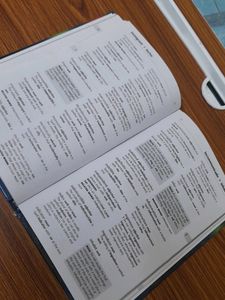 Oxford A-Z of BETTER ENGLISH
