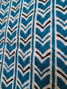 Blue Coloured Golden Foil Printed Saree Wid Blouse