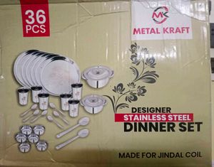Metal Kraft 36-Piece Dinner Set