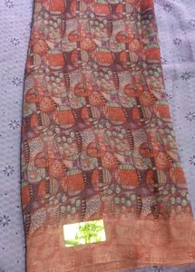 S21 Loose Fabric Saree With Blouse