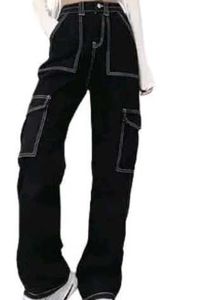 A Block Cargo Jeans 👖.