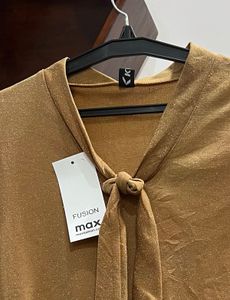 Fusion Max Gold Tie-Neck Long Sleeve Top