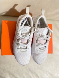 Nike Women Grey City Trainer 3 Shoes
