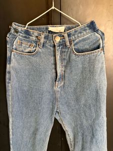 Zara Mom Fit Jeans