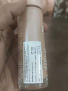 e.l.f Cosmetic Halo Glow Liquid-3 Light And Medium