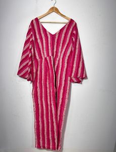 Pink Jumpsuit For (Women’s.) Bust 44 / West 42 / Length 54