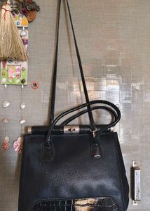 Black Sling Bag New Only For Rs 350/-
