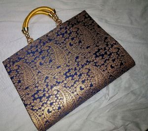 HANDBAG FOR WOMEN TO CARRY WITH ETHNIC WEAR