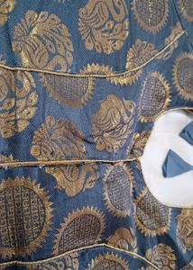 Blouse Gray With Golden Design