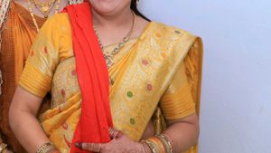 Heavy Mustard Saree 🦋