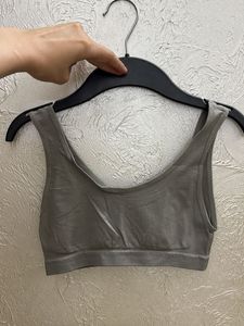 Seamless Non Paded Sports Bra