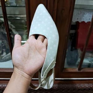 Flat &amp; Casual White Shoes For Women Or Girls