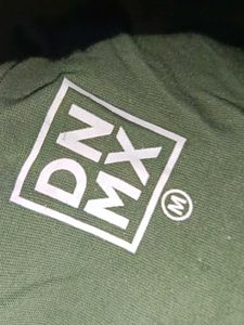 Womeans Tshirt