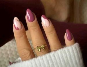 Burgundy Swirl Press-On Nails