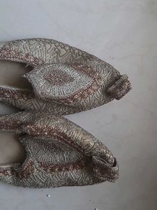 Festive / Wedding mojri/jutti / men shoes