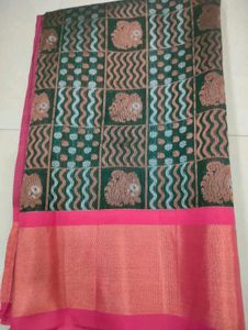 Elegant festive Saree🎇