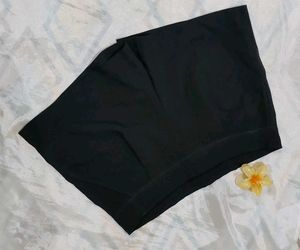 Black Pleated Shorts