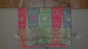 Elegant Gold Detailing Saree✨️