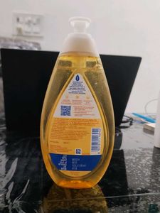 Johnson&#39;s Baby Shampoo