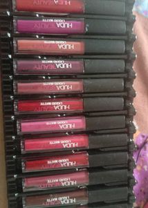 Huda Beauty Liquid Lipstick Set