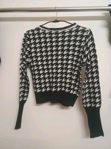 Houndstooth Knit Cardigan
