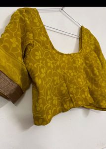 Saree With Blouse