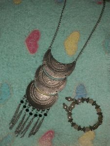 Necklace and Bracelet Set