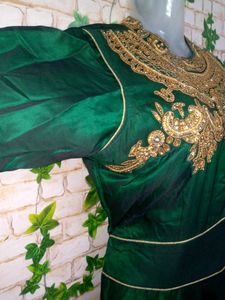 Amazing Gown Dark Green Colour Necklace Work😍✅