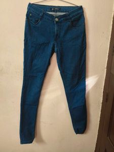 Dark Blue Skinny Jeans (Size 32)