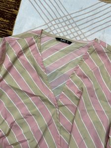 Ajio Cute Top With Tie Up