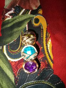 multi colour breslet