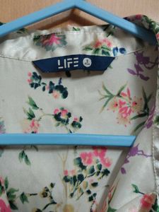 Floral Sleeveless Blouse