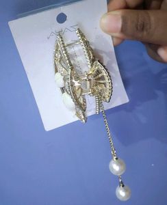 Pearl &amp; Rhinestone Floral Hair Clip