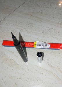 KIRO Eyeliner Carbbon Black 01