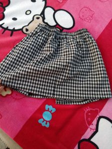 Cute Gingham Skirt